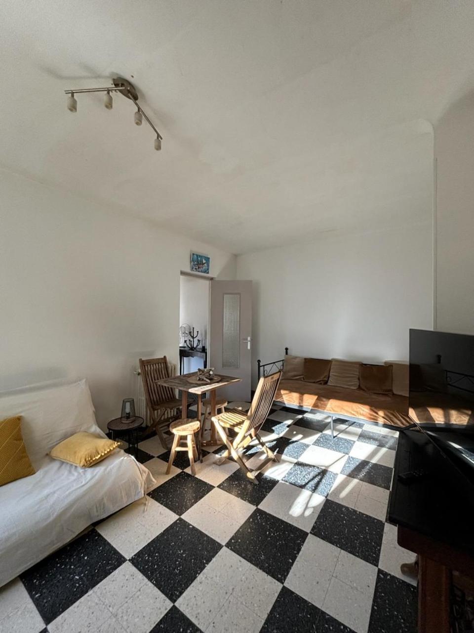 Appartement Chateauneuf Les Martigues Экстерьер фото