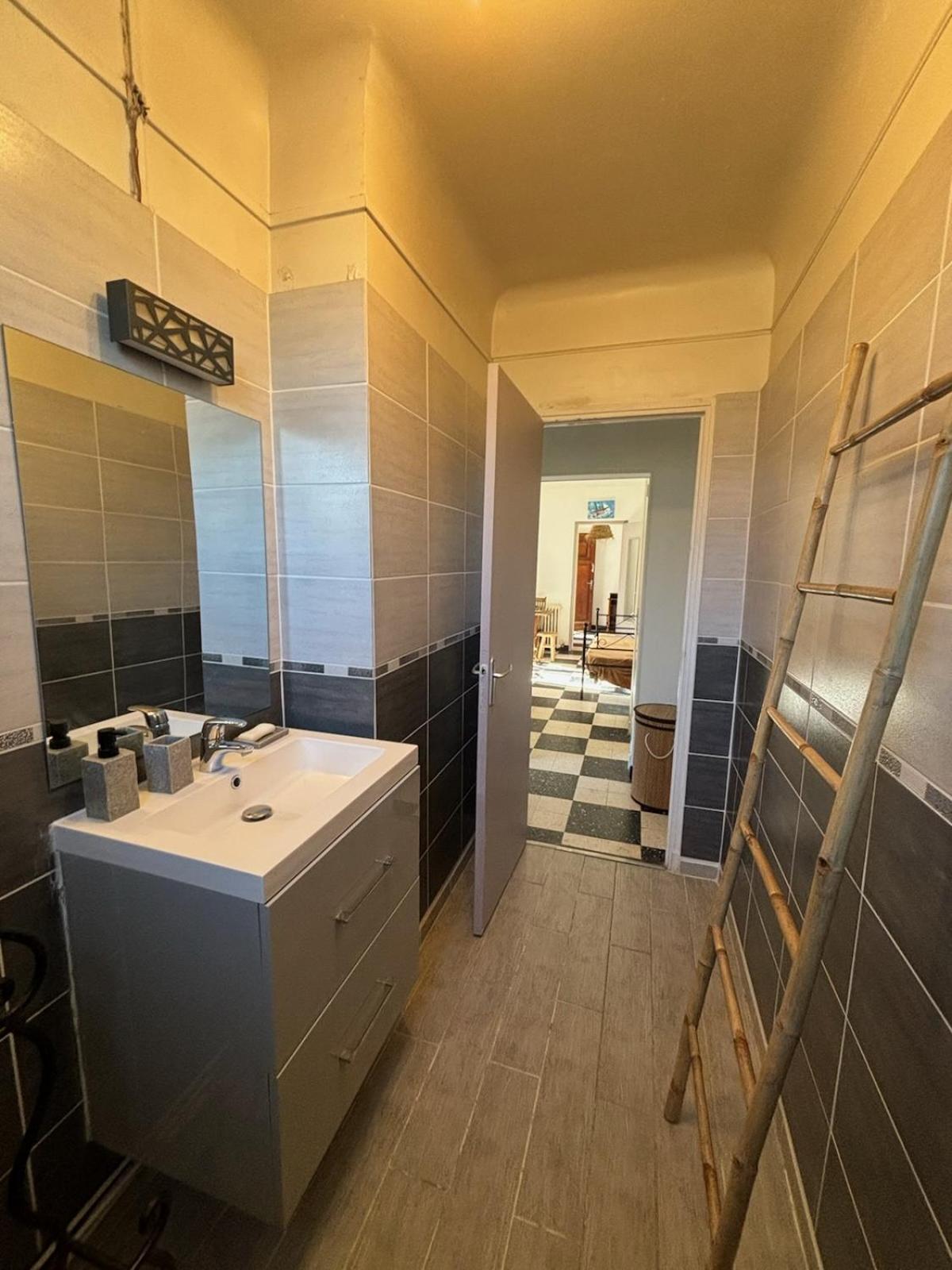 Appartement Chateauneuf Les Martigues Экстерьер фото